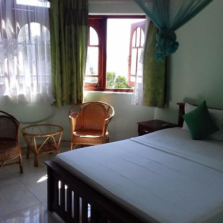 Kandy View Garden Hotel Экстерьер фото
