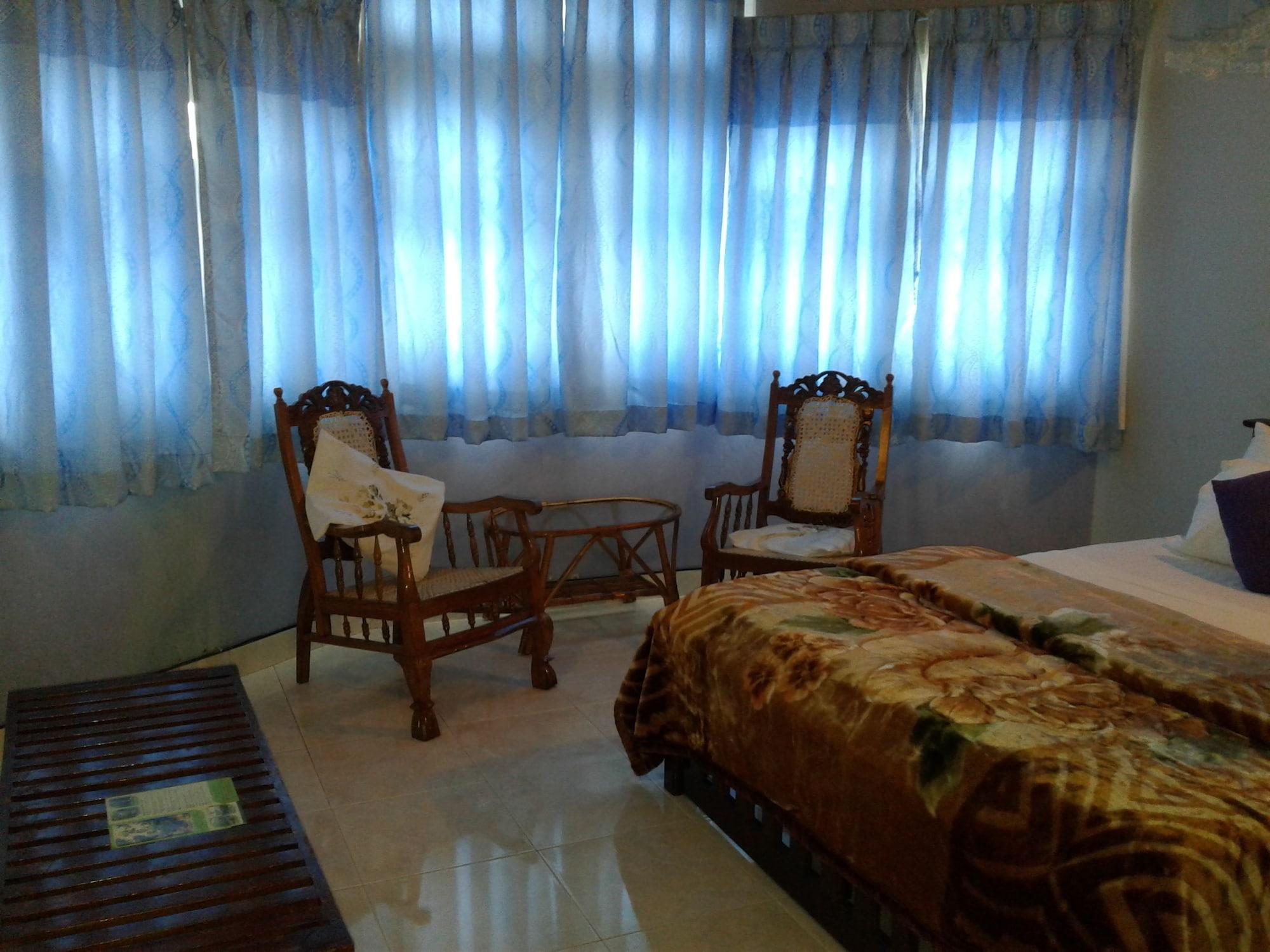 Kandy View Garden Hotel Экстерьер фото