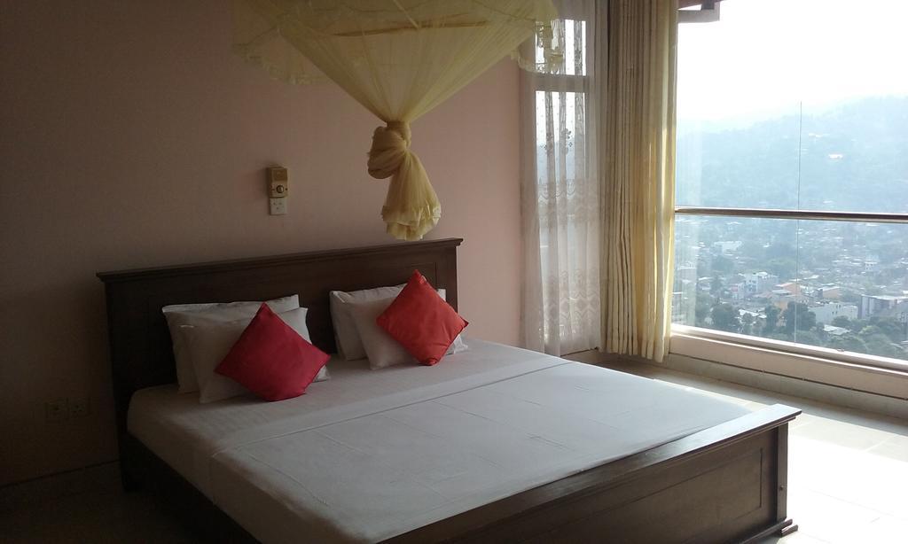 Kandy View Garden Hotel Экстерьер фото