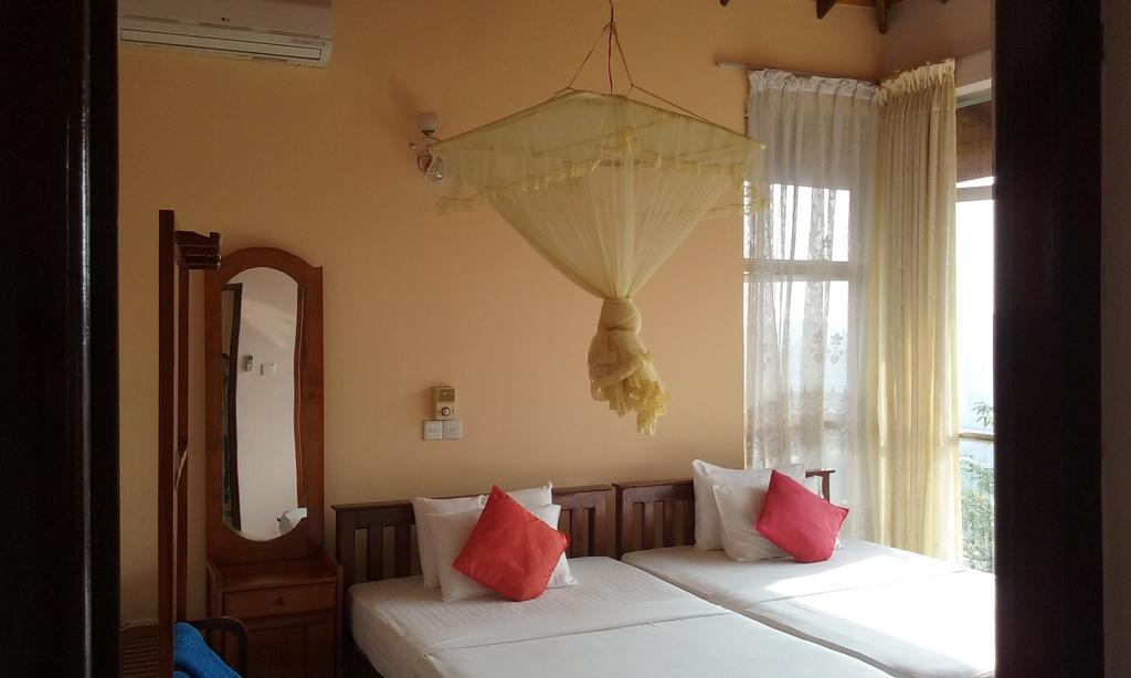 Kandy View Garden Hotel Экстерьер фото
