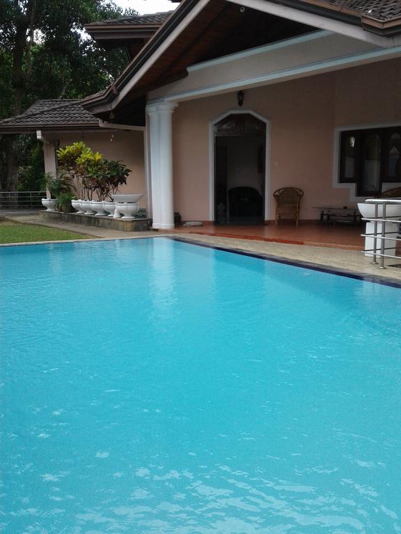 Kandy View Garden Hotel Экстерьер фото