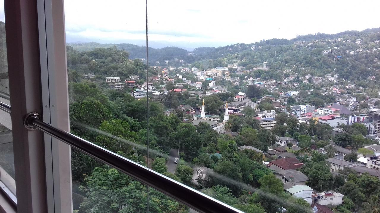 Kandy View Garden Hotel Экстерьер фото