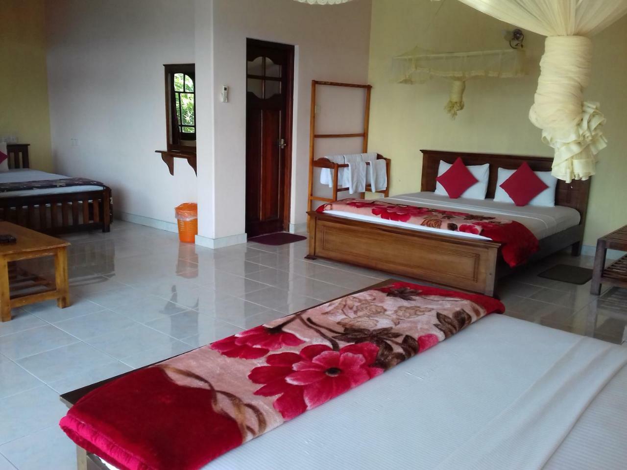 Kandy View Garden Hotel Экстерьер фото