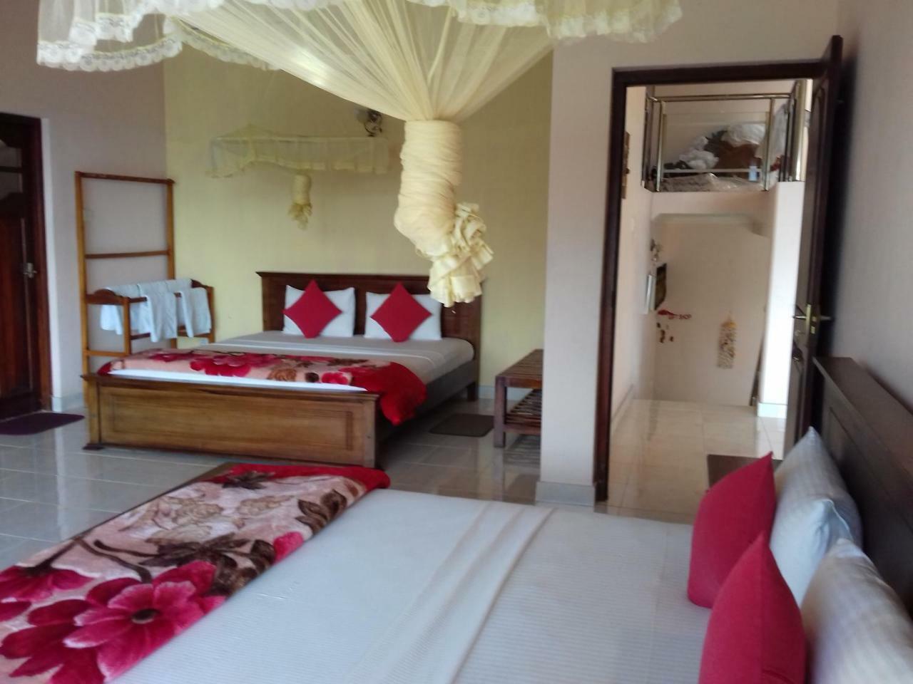 Kandy View Garden Hotel Экстерьер фото