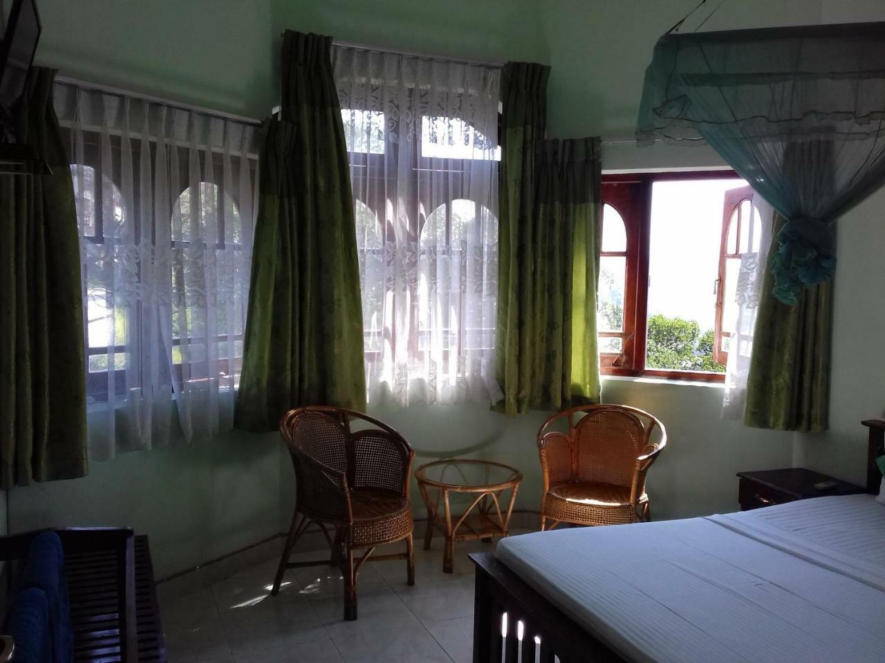 Kandy View Garden Hotel Экстерьер фото