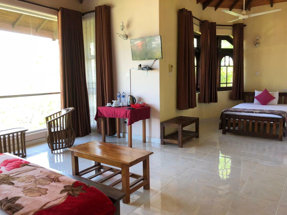Kandy View Garden Hotel Экстерьер фото
