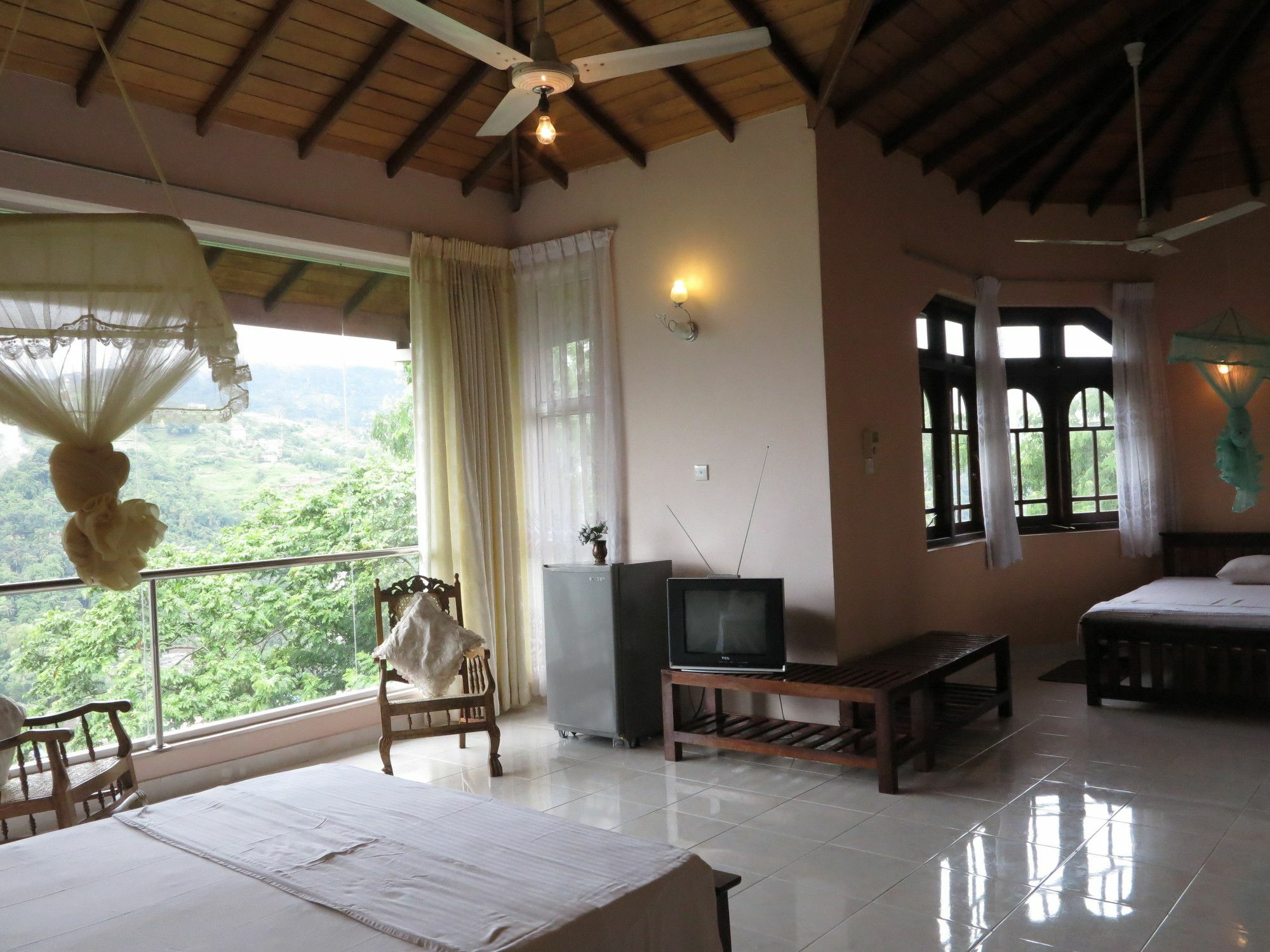 Kandy View Garden Hotel Экстерьер фото